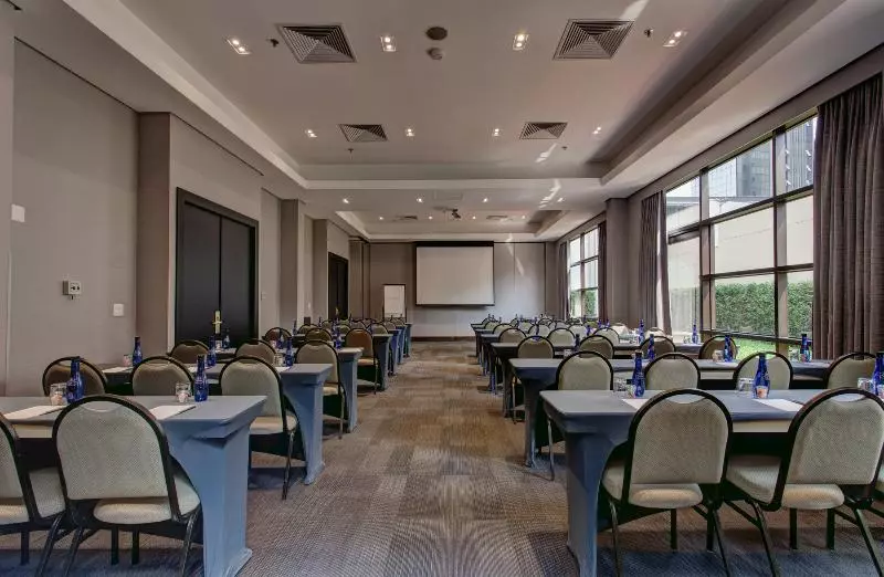 Fotos del hotel Grand Mercure Sp Itaim Bibi  Ex The Capital:  13