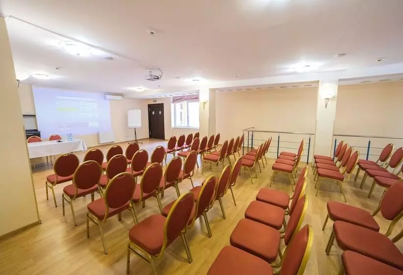 Fotos del hotel Reikartz Dworzec:  7