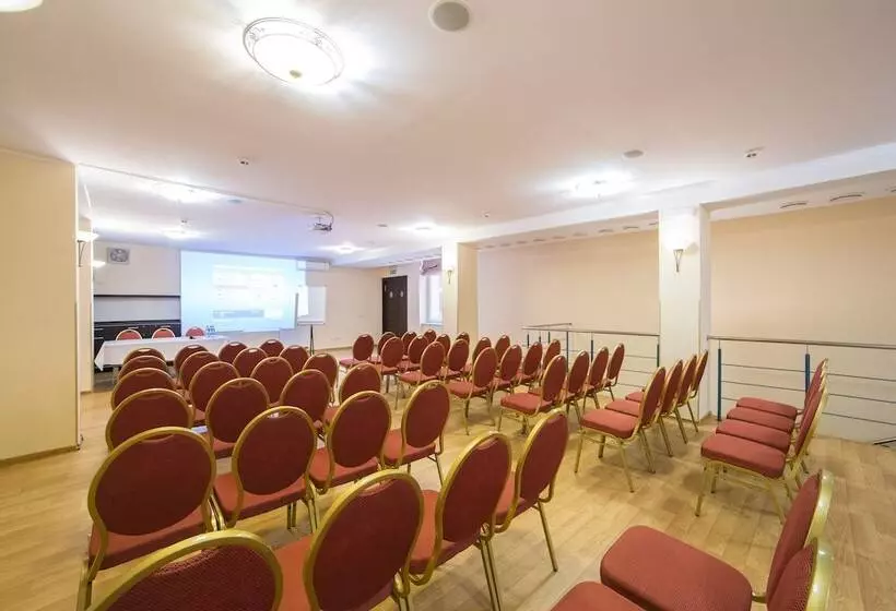 Fotos del hotel Reikartz Dworzec:  13