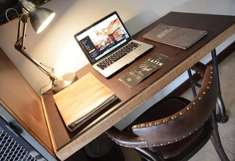 Fotos del hotel The Charlee:  3