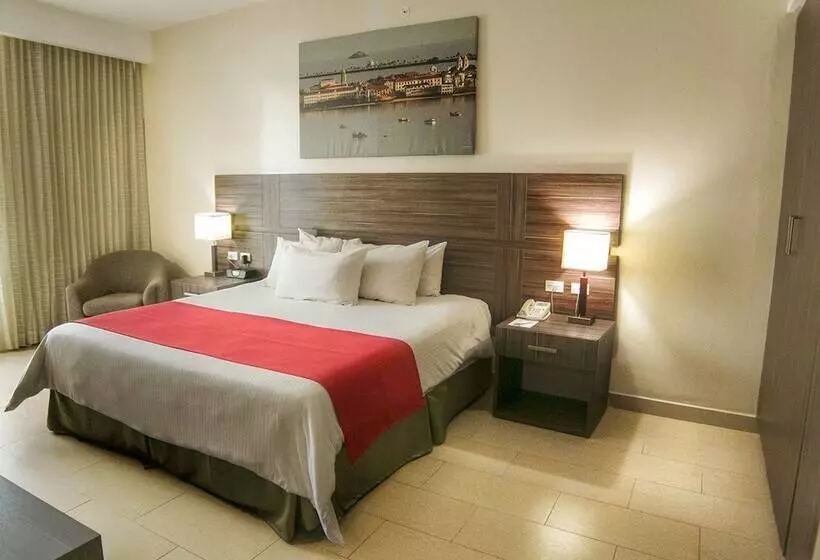 Fotos del hotel Victoria  And Suites Panama:  21