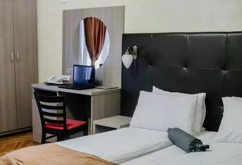 Fotos del hotel Fontana:  2