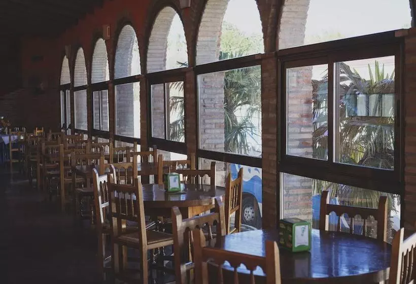 Fotos del hotel Restaurante La Bodega:  10