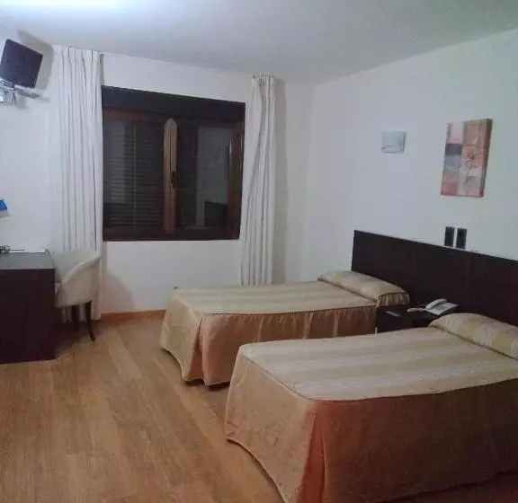 Fotos del hotel Restaurante La Bodega:  9