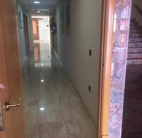 Fotos del hotel Restaurante La Bodega:  3