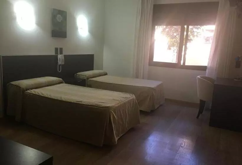 Fotos del hotel Restaurante La Bodega:  13