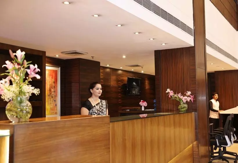 Fotos del hotel Mapple Emerald New Delhi:  2