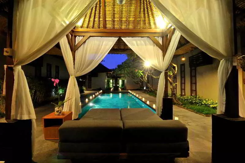 Fotos del hotel Uma Sapna:  3