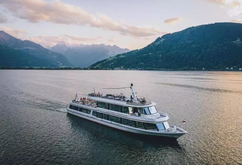 Fotos del hotel Alpenparks Hotel & Apartment Central Zell Am See:  25