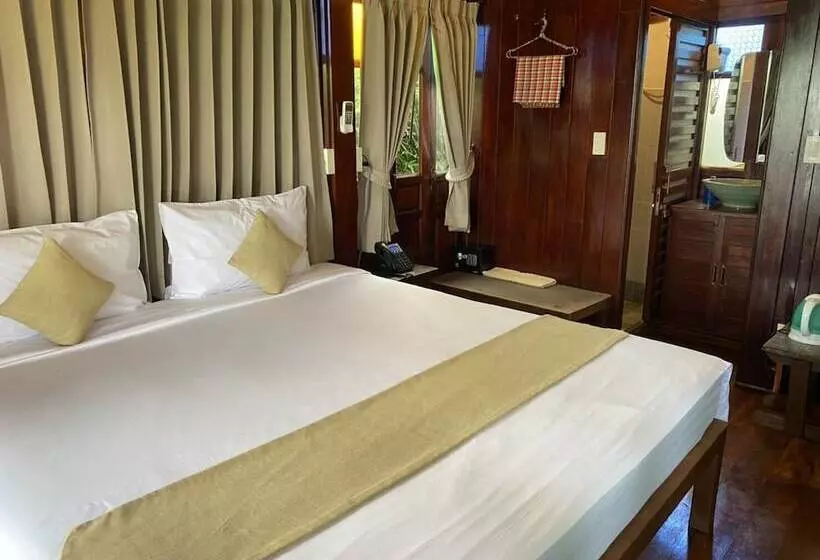 Pludhaya Resort & Spa