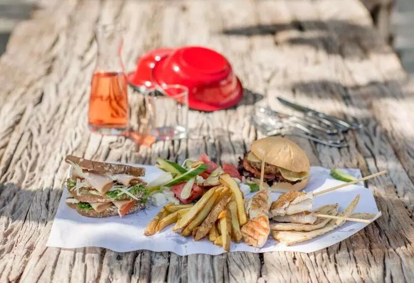 Fotos del hotel 28:  3