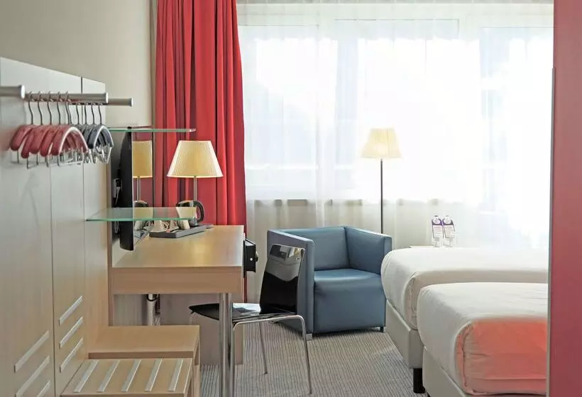 Fotos del hotel Park Inn By Radisson Linz:  2