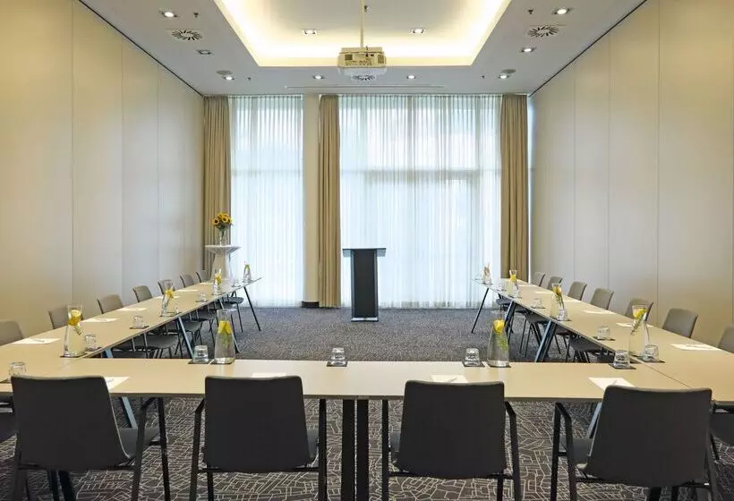 Fotos del hotel Park Inn By Radisson Linz:  10