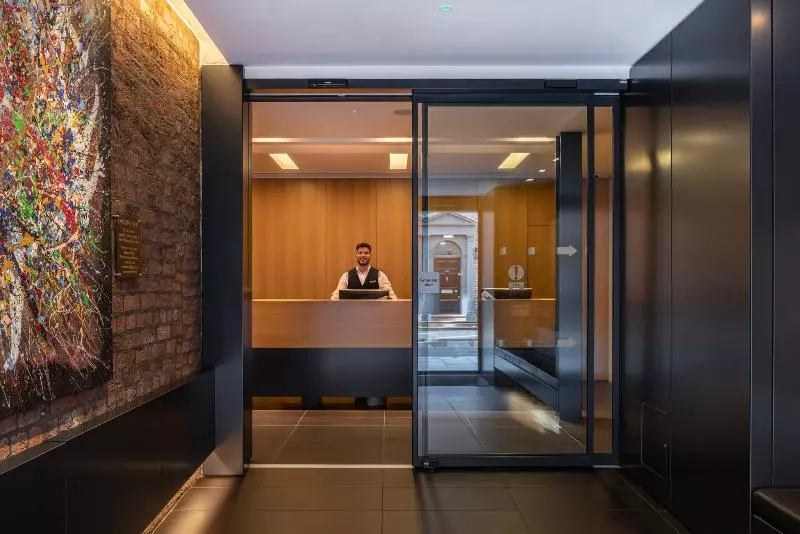 Fotos del hotel The Resident Liverpool:  3