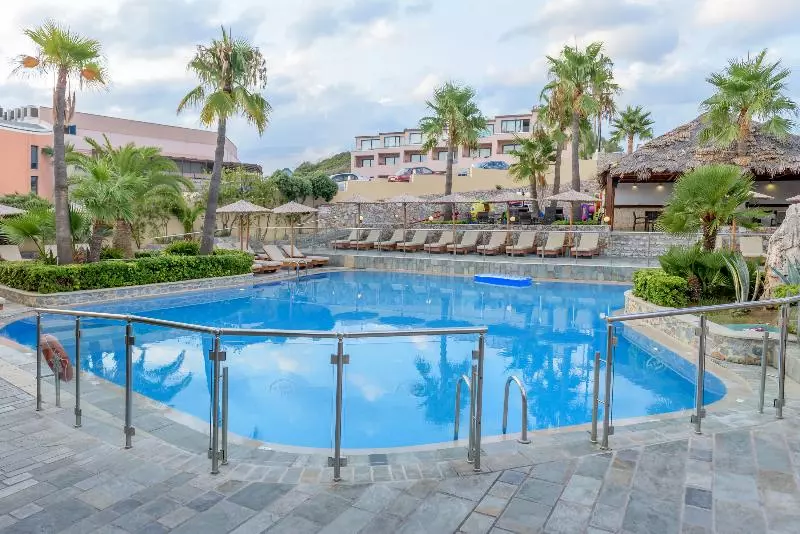 Fotos del hotel Theo:  14