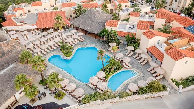 Fotos del hotel Theo:  12