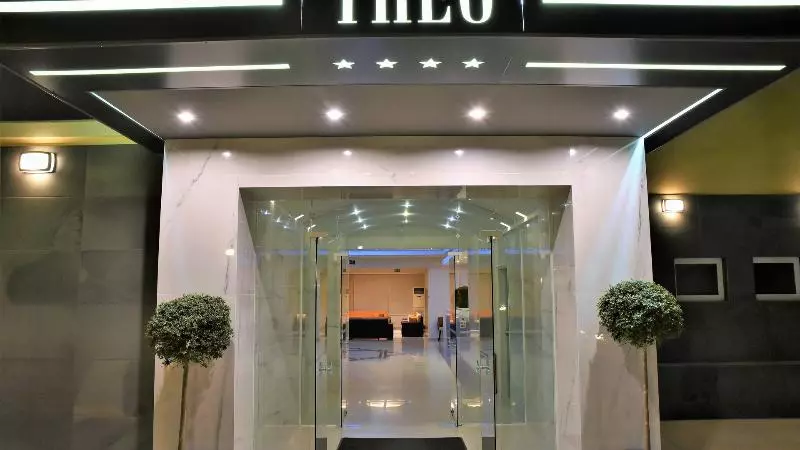 Fotos del hotel Theo:  2