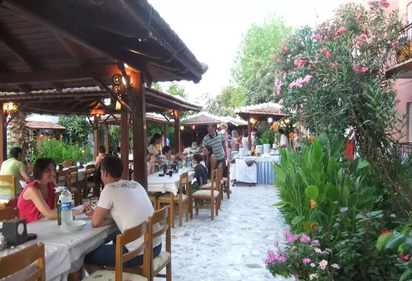 Fotos del hotel Truva:  24