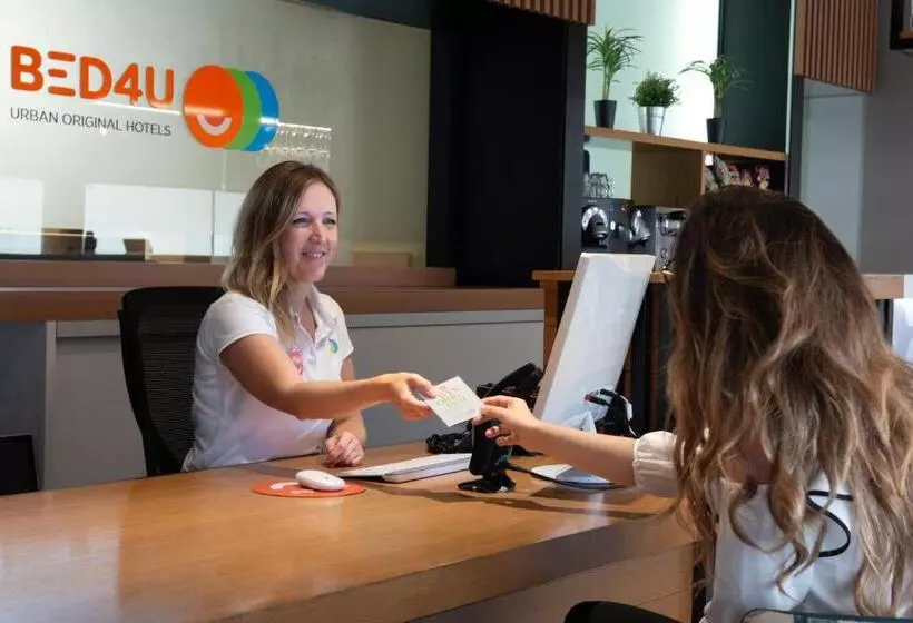 Fotos del hotel Bed4u Pamplona:  8