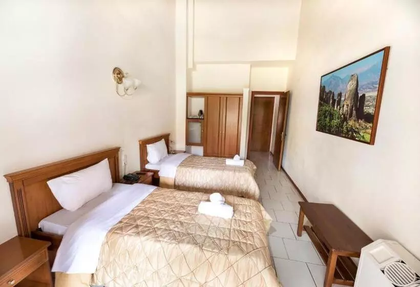 Fotos del hotel Famissi Eden:  7