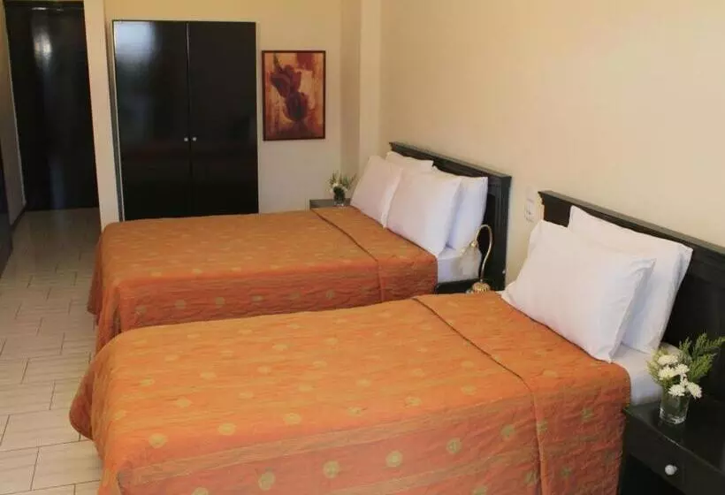 Fotos del hotel Famissi Eden:  9