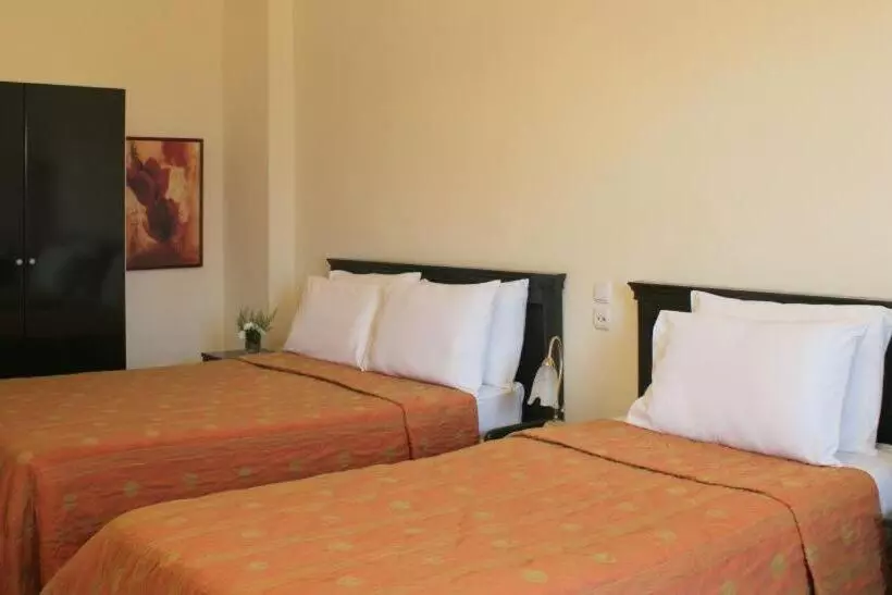 Fotos del hotel Famissi Eden:  13