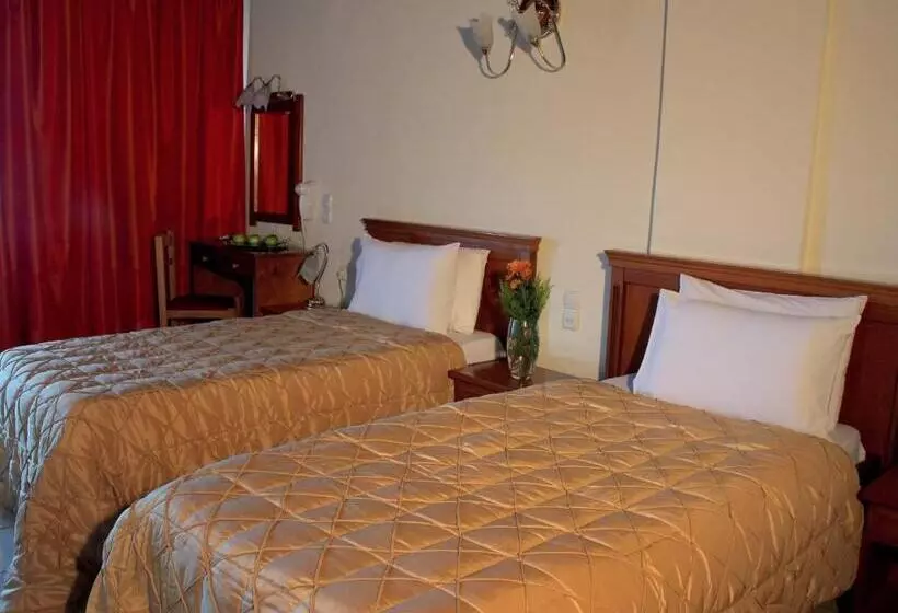 Fotos del hotel Famissi Eden:  16