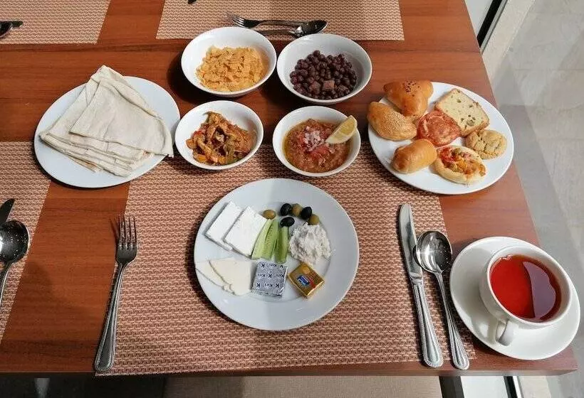 Fotos del hotel Almaali:  7