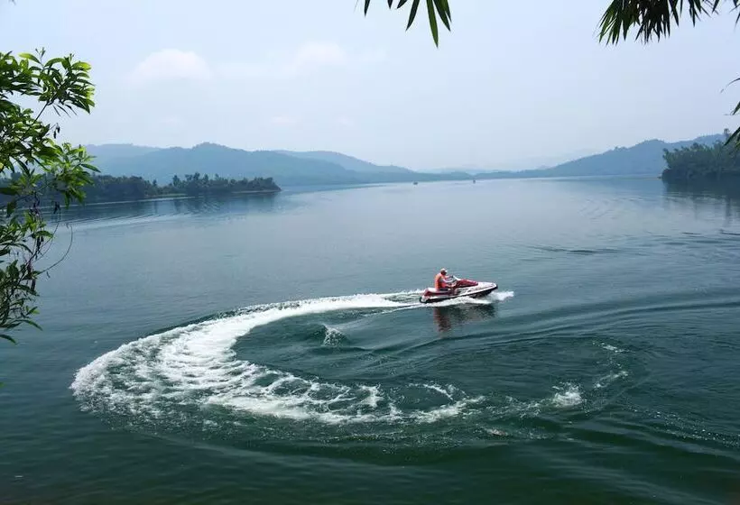 Fotos del hotel Phu Ninh Lake Resort:  7