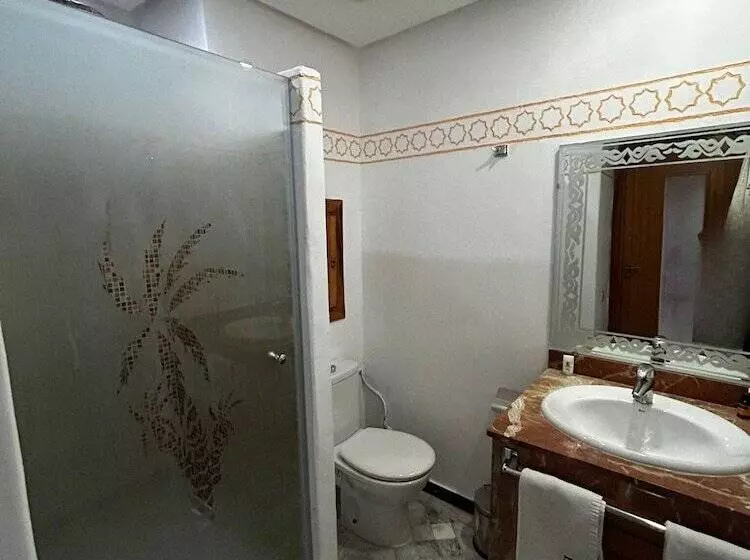 Fotos del hotel Les Trois Palmiers:  12