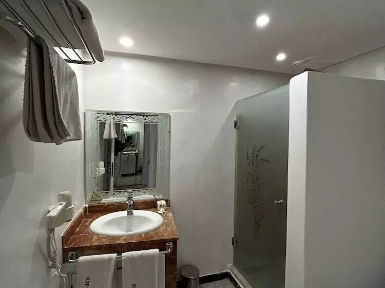 Fotos del hotel Les Trois Palmiers:  7