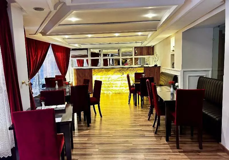 Fotos del hotel Les Trois Palmiers:  19