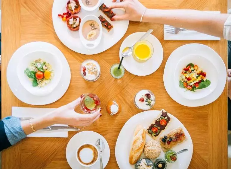 Fotos del hotel Petit Palace Santa Bárbara:  4