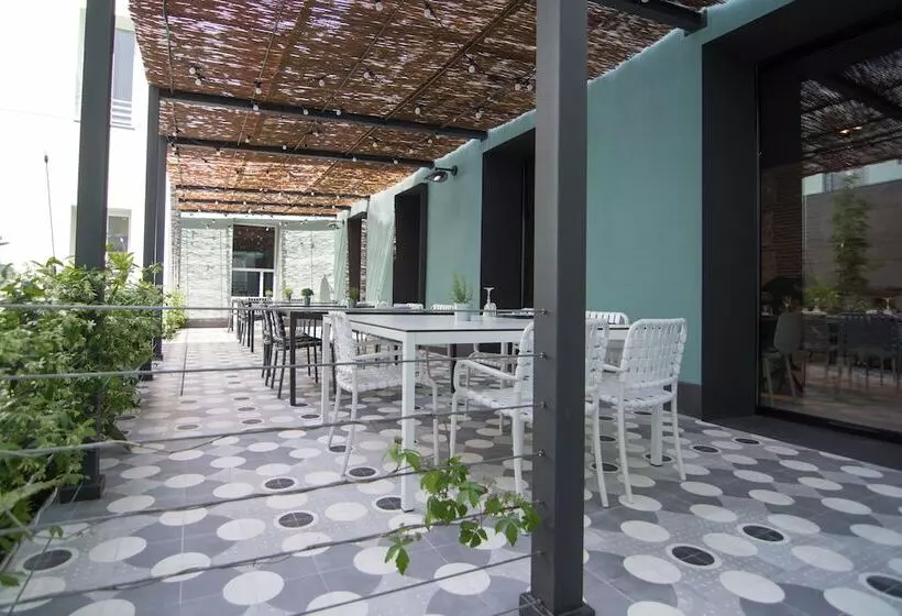 Fotos del hotel Petit Palace Santa Bárbara:  13