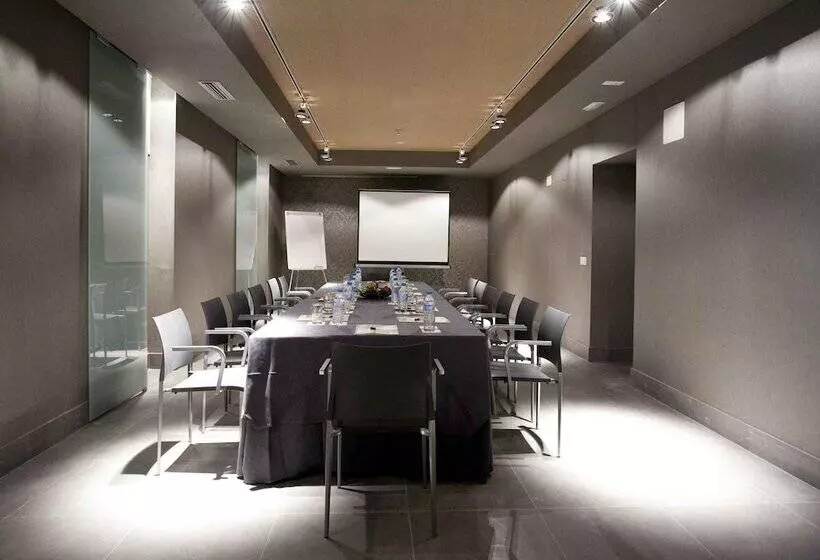 Fotos del hotel Petit Palace Santa Bárbara:  6