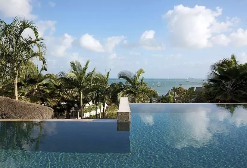 Fotos del hotel At Water's Edge Resort:  22