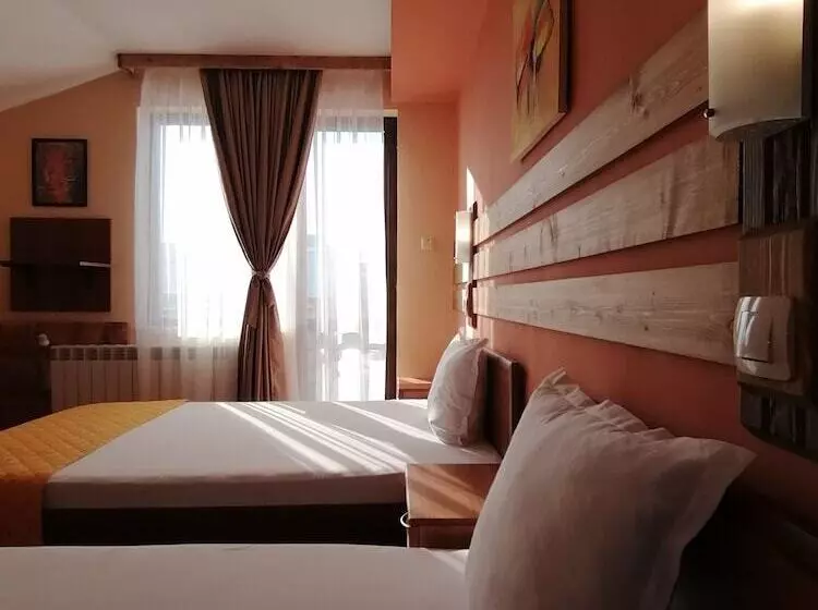 Fotos del hotel Boutique Guest House Ikonomov:  13