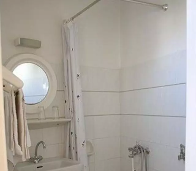 Fotos del hotel Hotel Lovely Holidays:  2