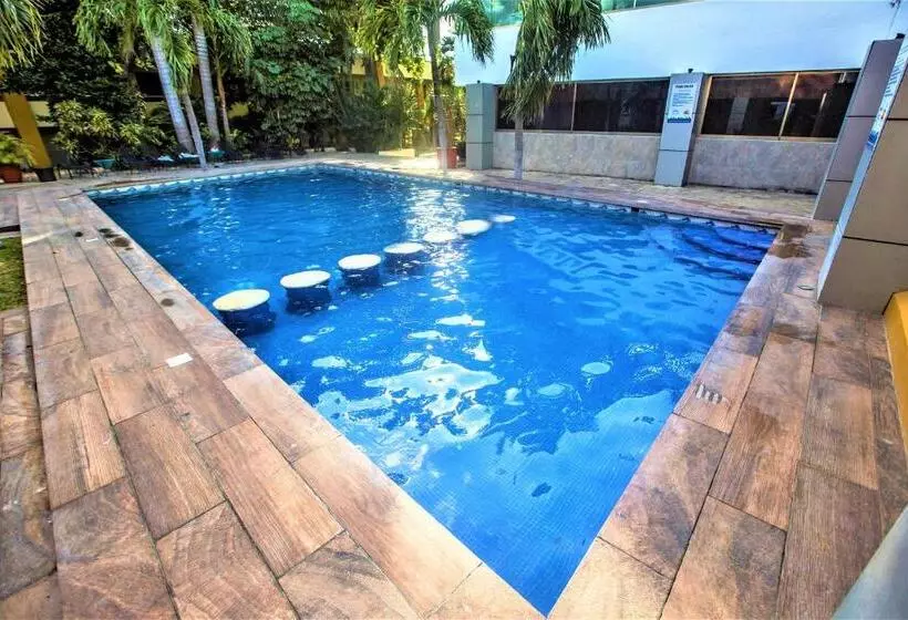 Fotos del hotel Plaza Mirador:  3