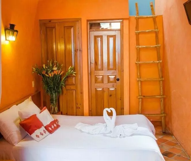 Fotos del hotel Capital O Posada El Paraíso:  17