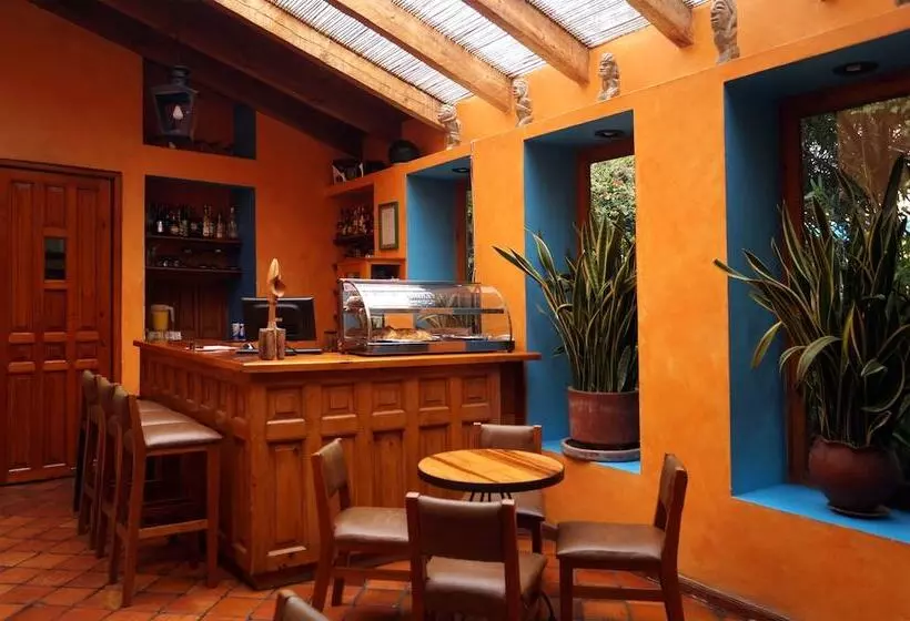 Fotos del hotel Capital O Posada El Paraíso:  3