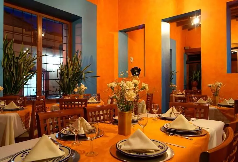 Fotos del hotel Capital O Posada El Paraíso:  7