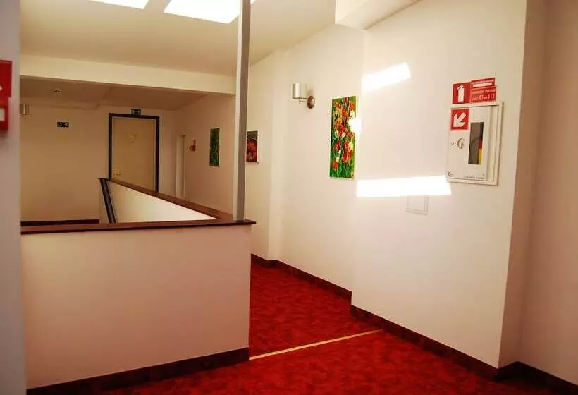 Fotos del hotel A1  Riga City Center:  3