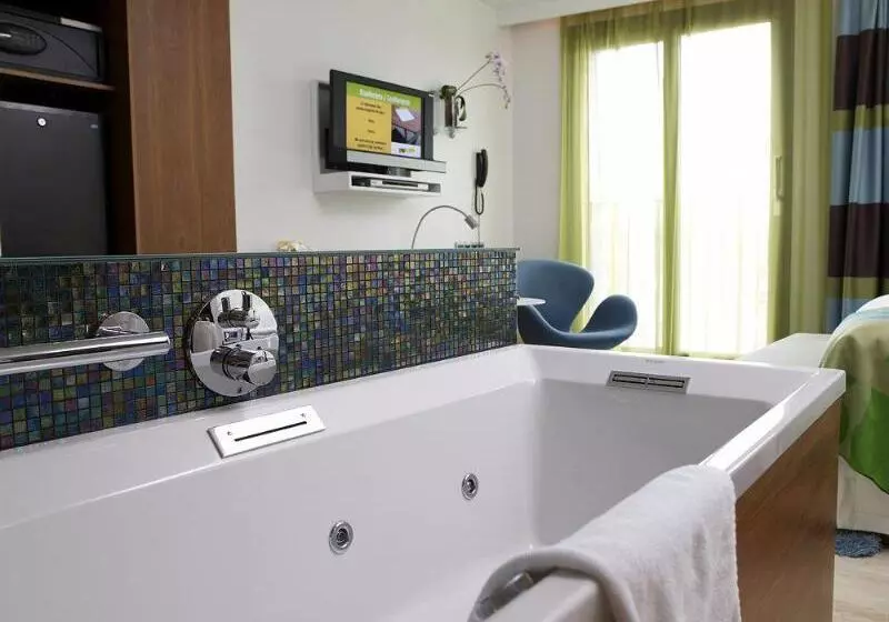 Fotos del hotel Avalon:  7