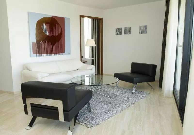 Fotos del hotel Avalon:  16