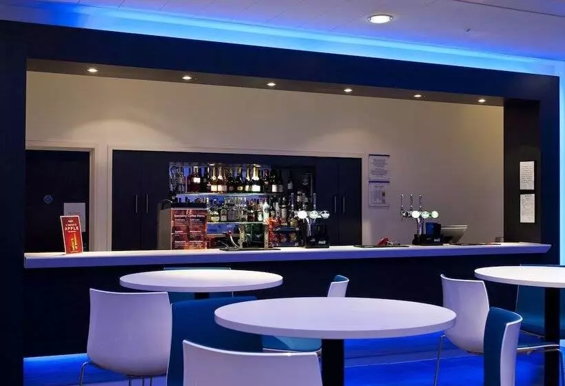 Fotos del hotel Holiday Inn Express Manchester City Centre Arena:  18