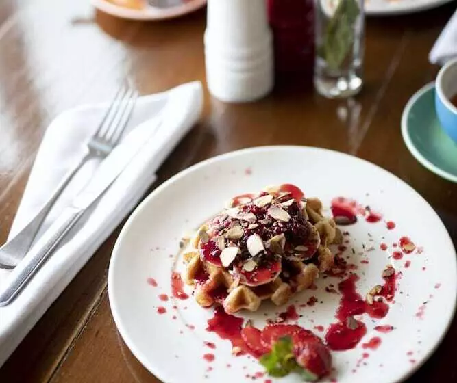 Fotos del hotel Queenstown House Boutique Hotel & Apartments:  3