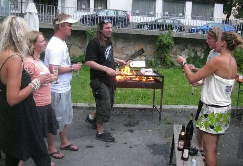 Fotos del hotel Snowbunnys Backpackers Hostel:  15