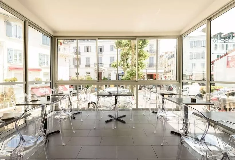 Fotos del hotel Hotel Anjou:  3