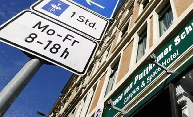 Fotos del hotel Space Hotel Im Campus Der Jvp Schule:  19